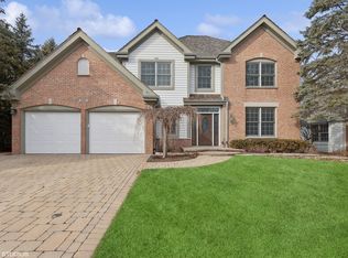 1802 Princeton Ct, Lake Forest, IL 60045