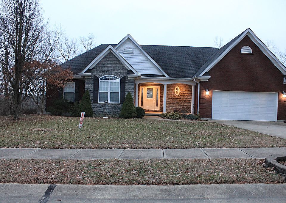 1st image of 4885 Far Hills Dr