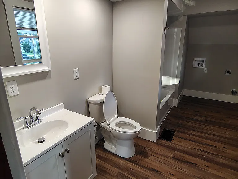 243 S Wayne St #C — Photo 3