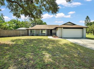 1218 Chestnut Ct, Plant City, FL 33563