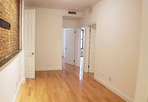 4th image of 1720 2nd Ave APT 2B