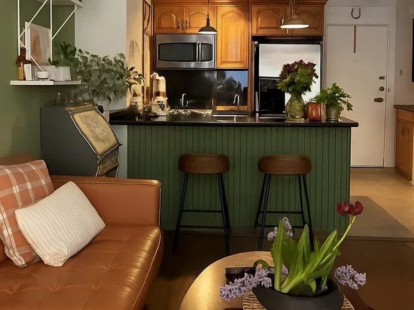 730 24th St NW APT 216, Washington, DC 20037