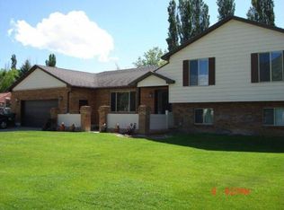 5925 S Skyline Dr, Ogden, UT 84403