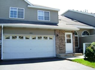 1052 Fillmore Cir NE, Fridley, MN 55432