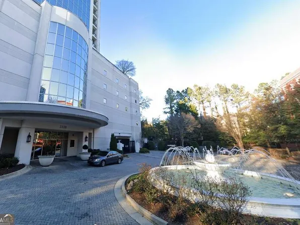 2828 Peachtree Rd NE APT 802, Atlanta, GA 30305