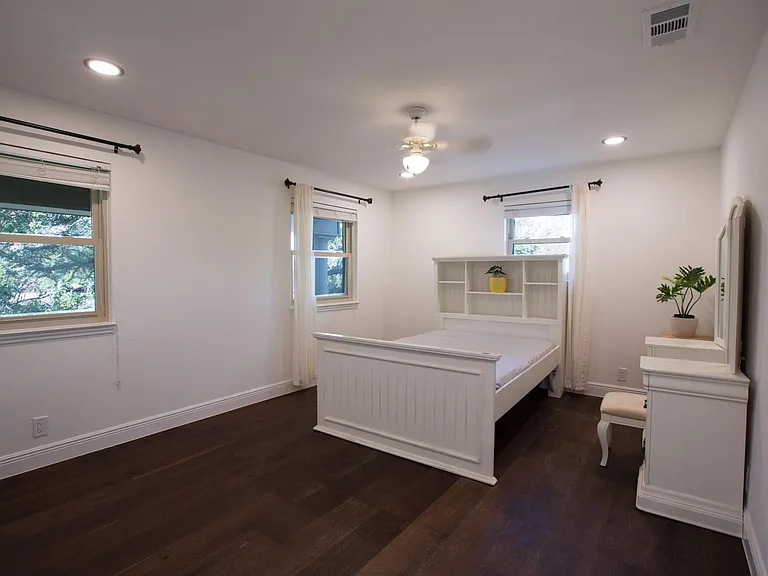 3517 Gattis School Rd — Photo 15