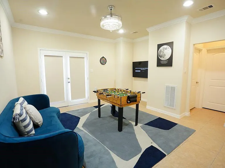 5625 Dolores Place Ln #B — Photo 17