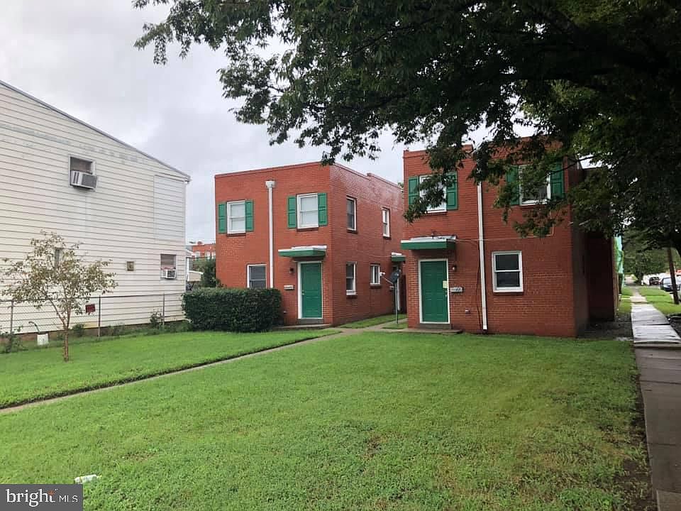 1st image of 624 N 33rd St