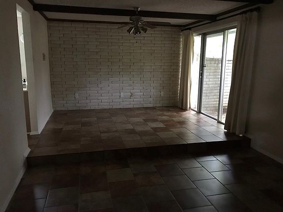 4th image of 5907 Forest Knoll St