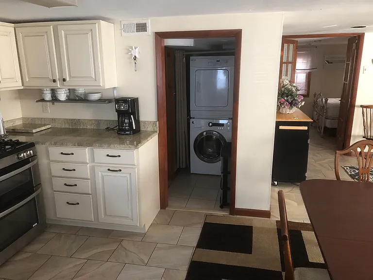 840 Delancey Pl #1 — Photo 11