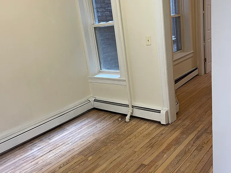 6 Webster Ave #1L — Photo 6