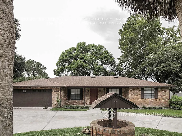 34139 Radio Rd — Photo 2