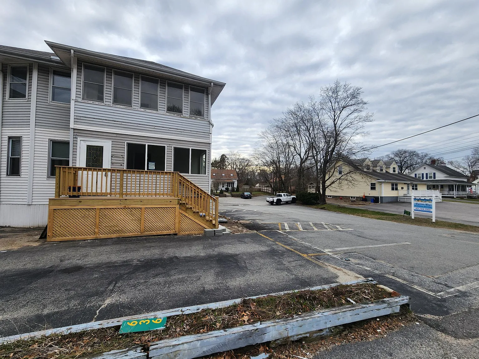 2 bed, 1050 sqft, $1,900 — Photo 4