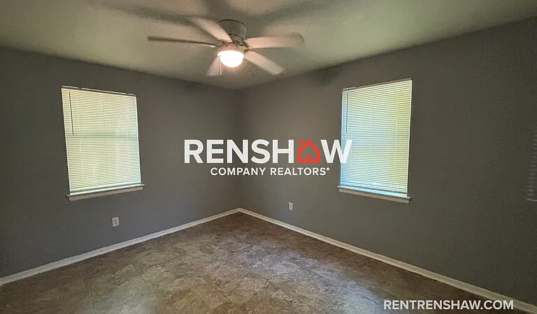 3228 Lyndale Ave — Photo 5