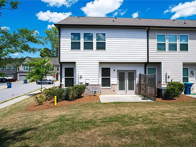 2414 Morgan Place Dr — Photo 46