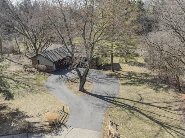 W329N4791 Elderwood DRIVE, Nashotah, WI 53058