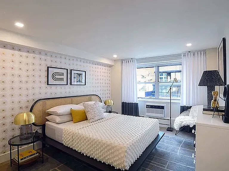 60 E 12th St #2C — Photo 7