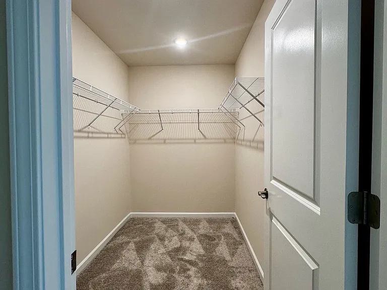 857 McKenzie Park Ter — Photo 13