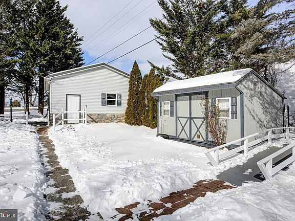 3rd image of 15134 N Young Rd