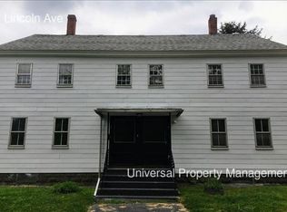 3 Lincoln Ave, Newmarket, NH 03857