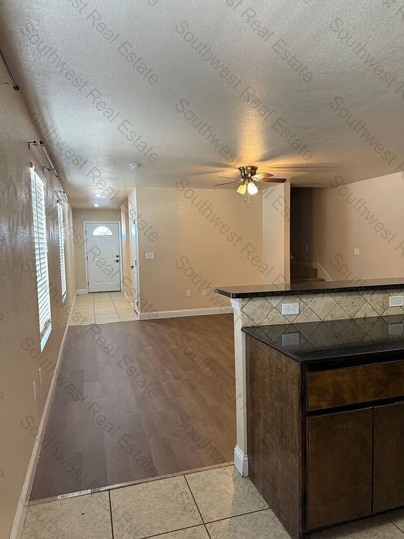 301 Starlite Dr. — Photo 3