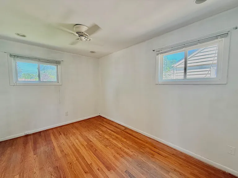 29014 Block St — Photo 11