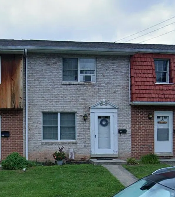 105 Ridge Ave