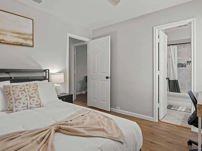 3704 Saddlehead Dr — Photo 18
