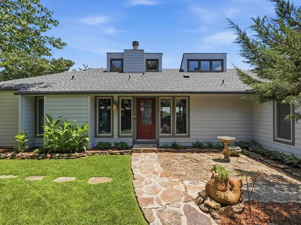 147 Chelsea Ct, Fairfield Bay, AR 72088