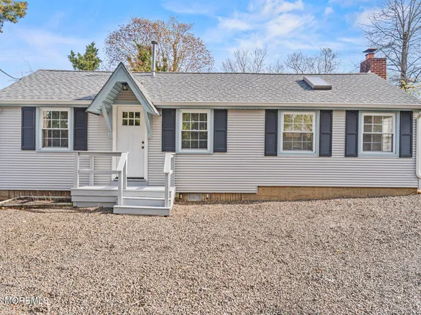 1626 Whittier Avenue, Toms River, NJ 08753