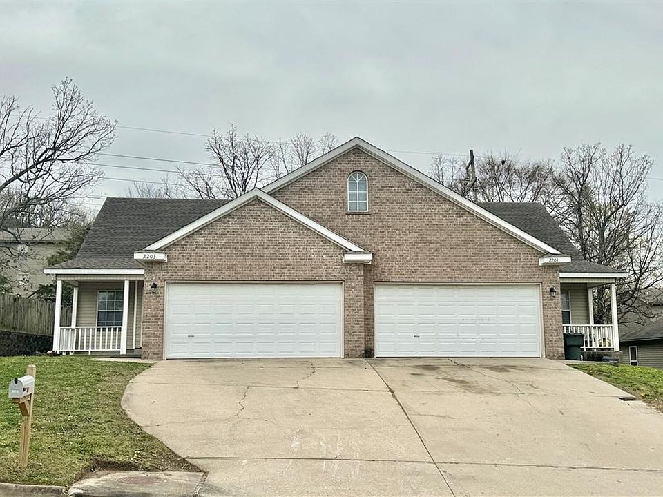 1st image of 2203 E Cinnamon Way