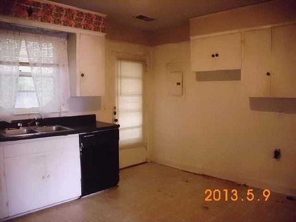 5th image of 360 E Van Dorn Ave