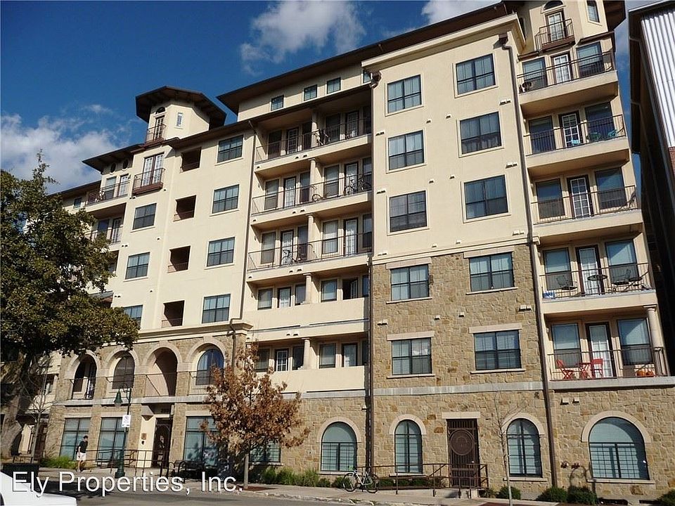 1st image of 2505 San Gabriel St APT 303