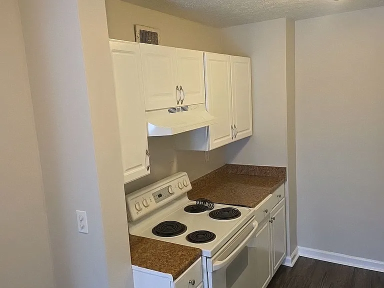 4816 Andalusia Ln — Photo 33