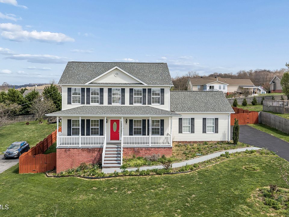 1st image of 401 Leesburg Rd