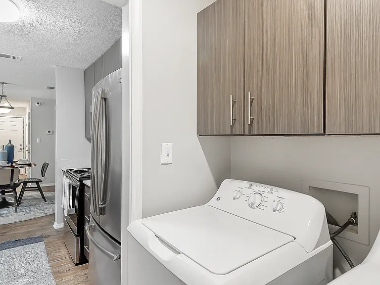 Parkwest Apartment Homes — Photo 15