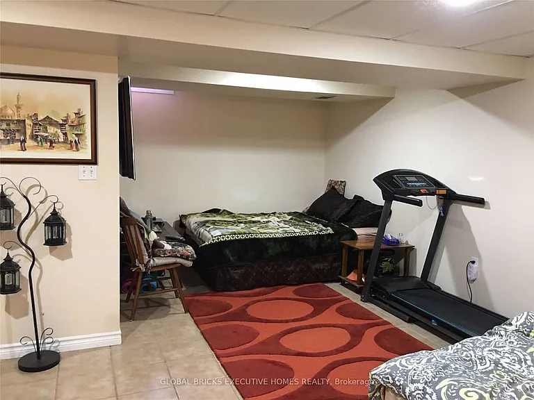 5030 Heatherleigh Ave #161 — Photo 11
