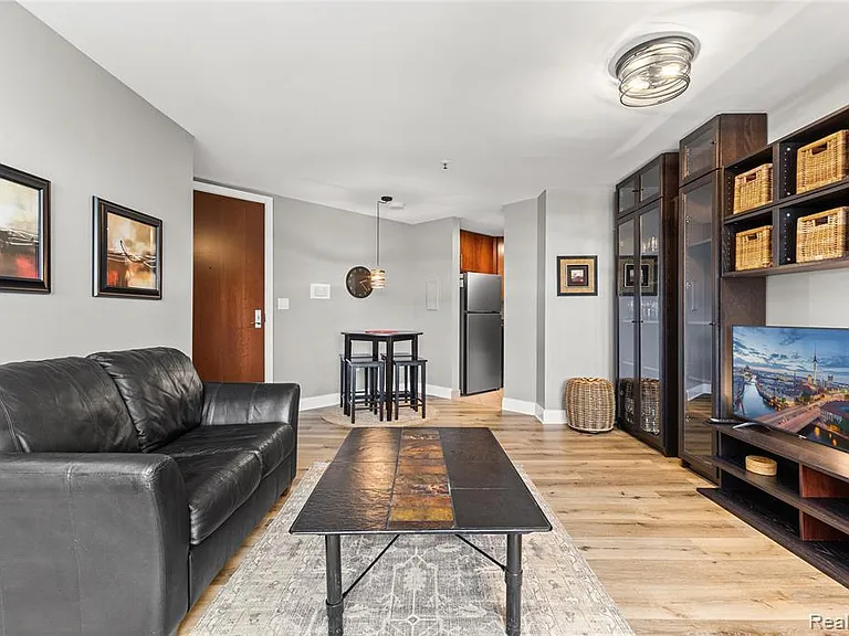 1001 W Jefferson Ave #7G — Photo 17