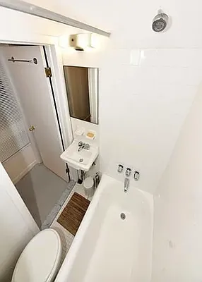 Rented by Buchbinder & Warren | media 22