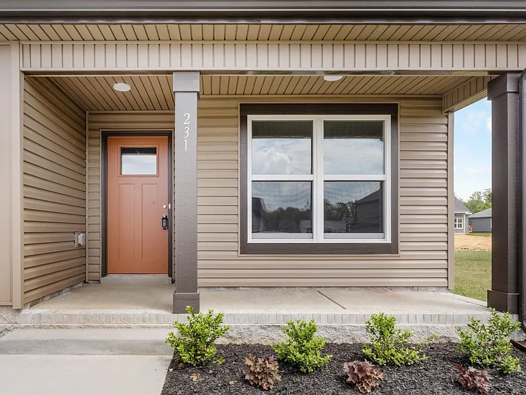 231 Donegal Dr — Photo 4