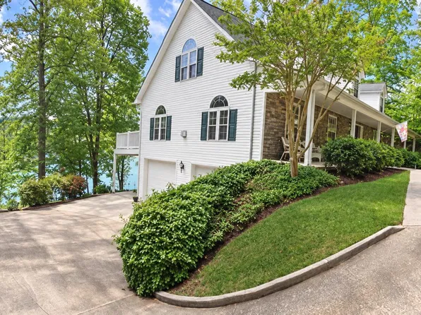 1089 Big Creek Rd, La Follette, TN 37766
