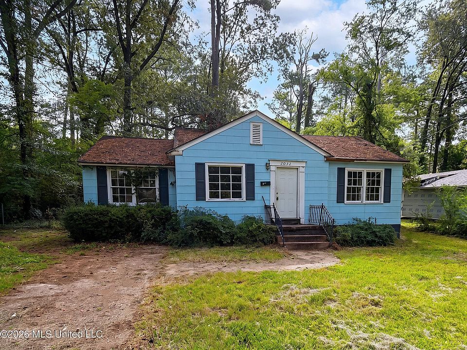 1st image of 2032 Willow Way