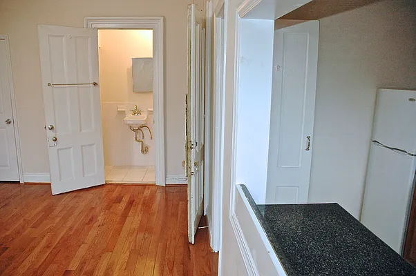 Rented by Boerum Hill Realty | media 89