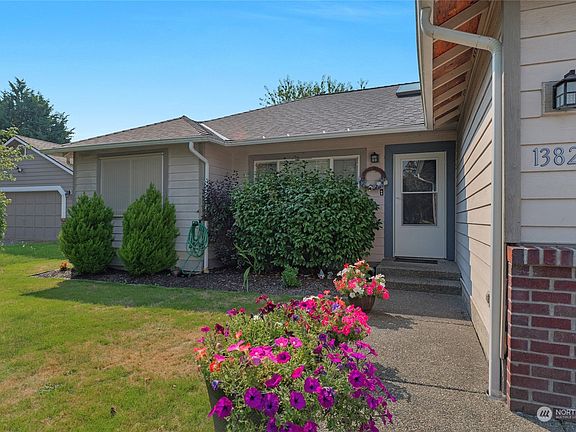 2nd image of 13820 53rd Avenue NE
