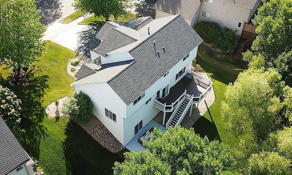 2nd image of 11310 Tilbury Ln N