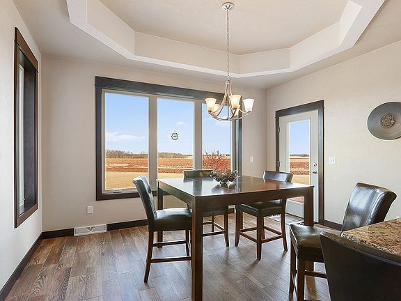dining area w/octagon ceiling