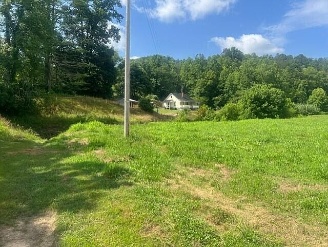 52nd image of 10625 Brushy Rd