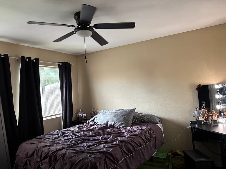 433 Lake Highland Dr — Photo 11