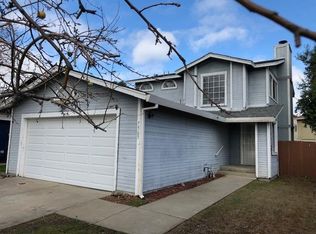 7565 Delta Pointe Way, Sacramento, CA 95823