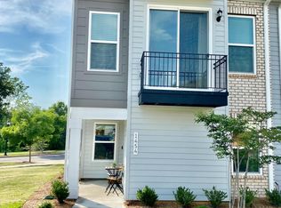 1454 Winding Stream Rd, Charlotte, NC 28206